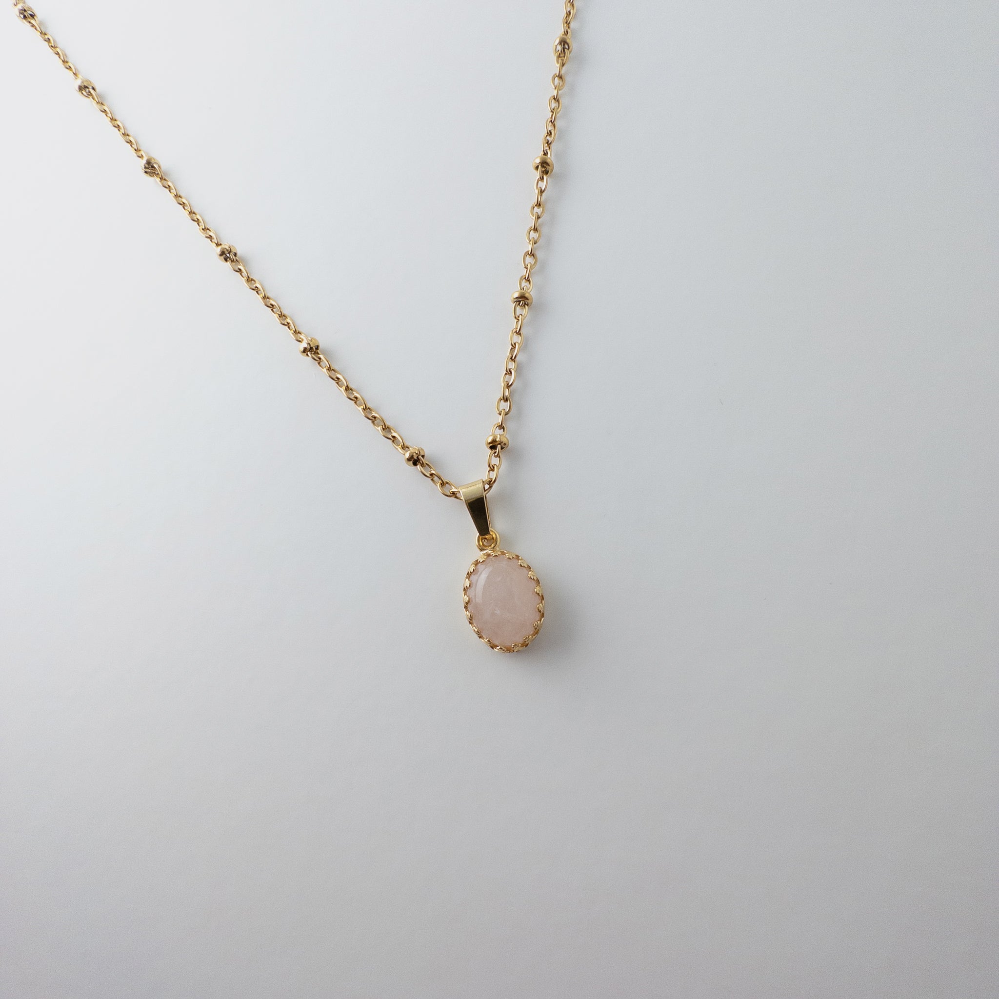 goude rozenkwarts ketting