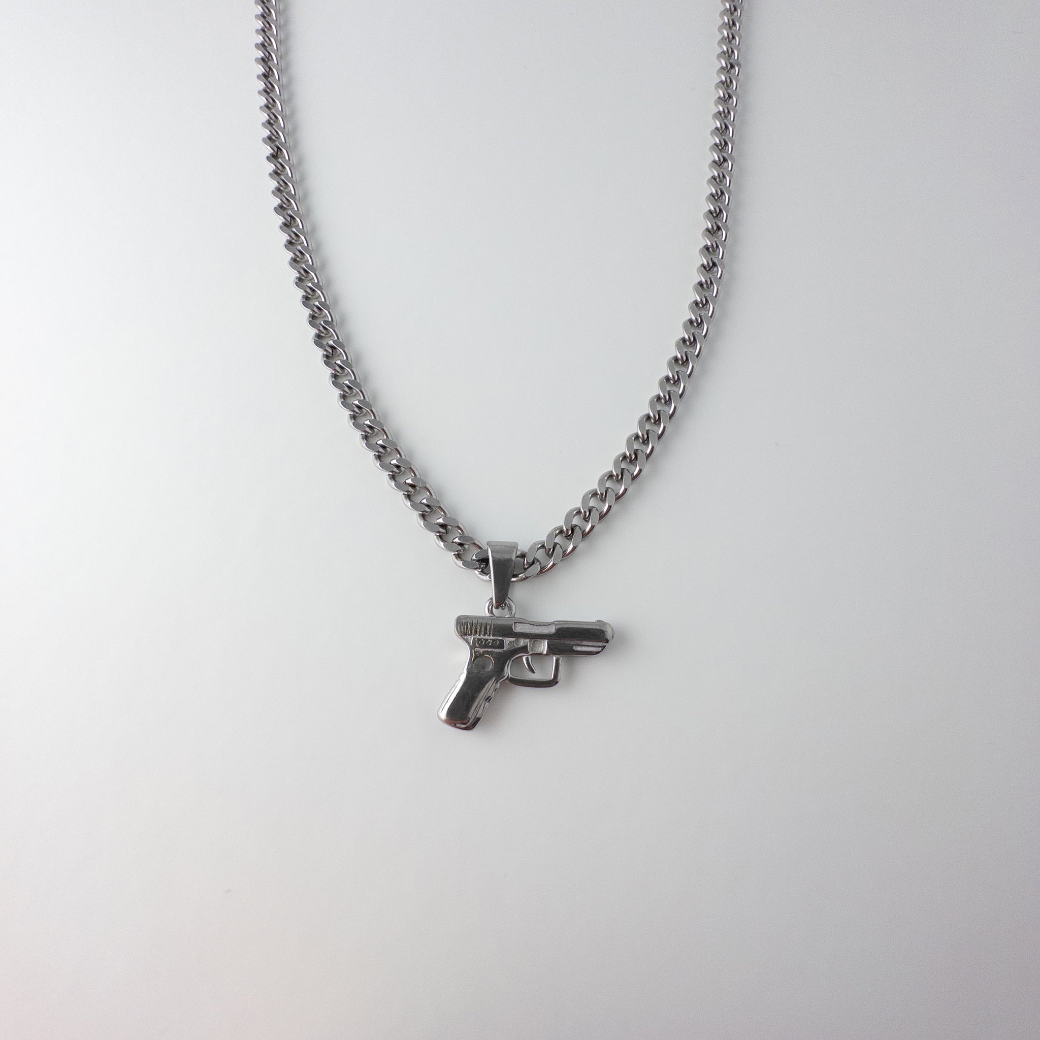pistool ketting zilver