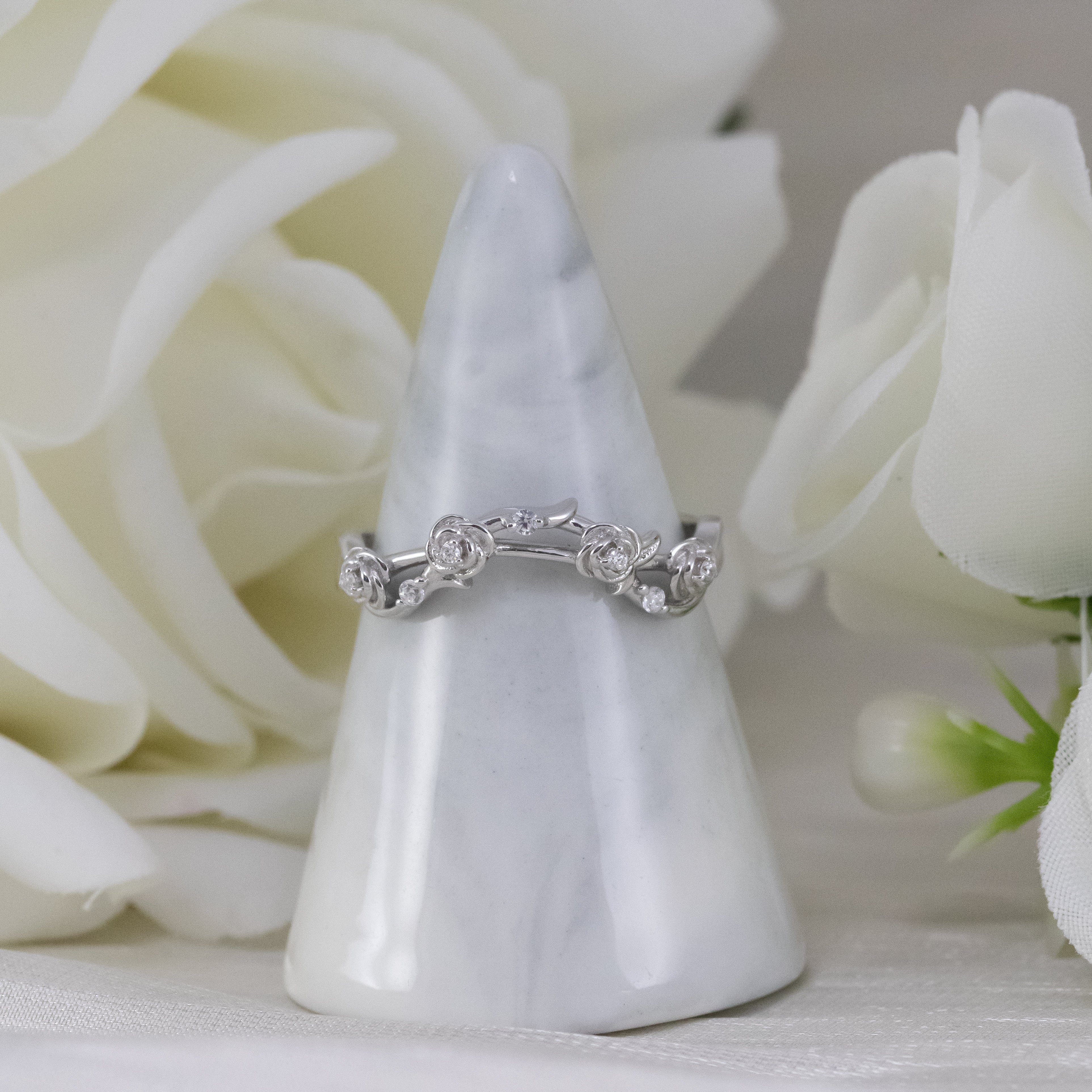 Roses & Zirkonia Ring