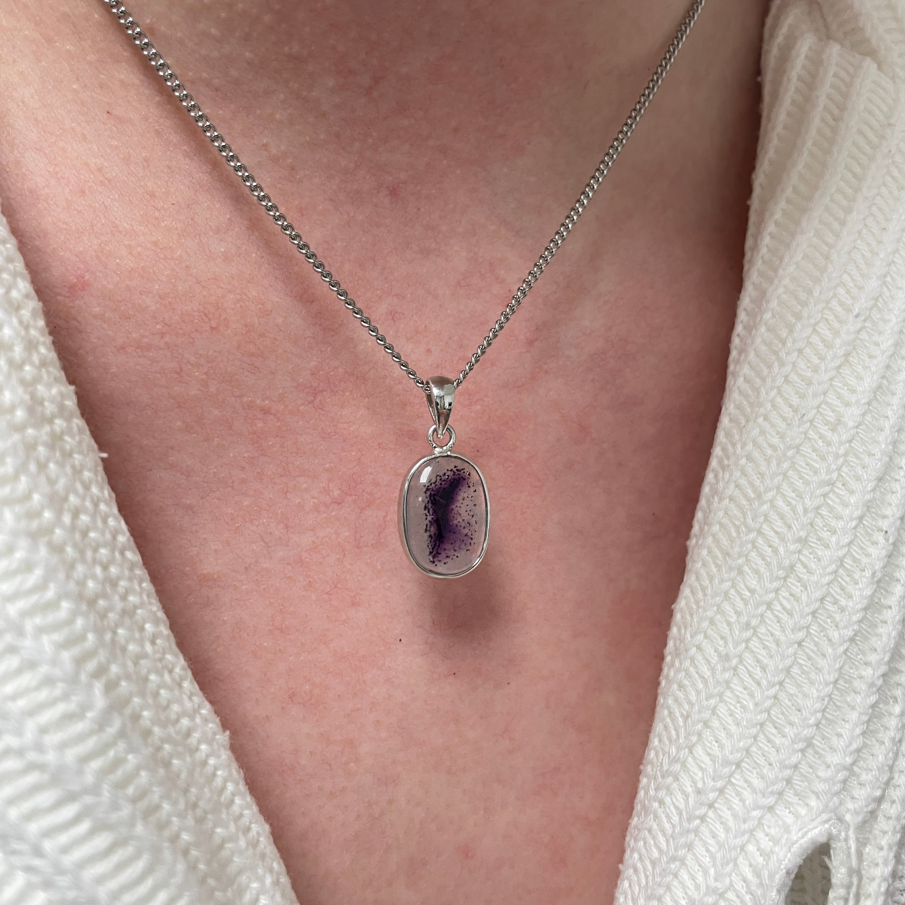 Phantom Amethist Ketting