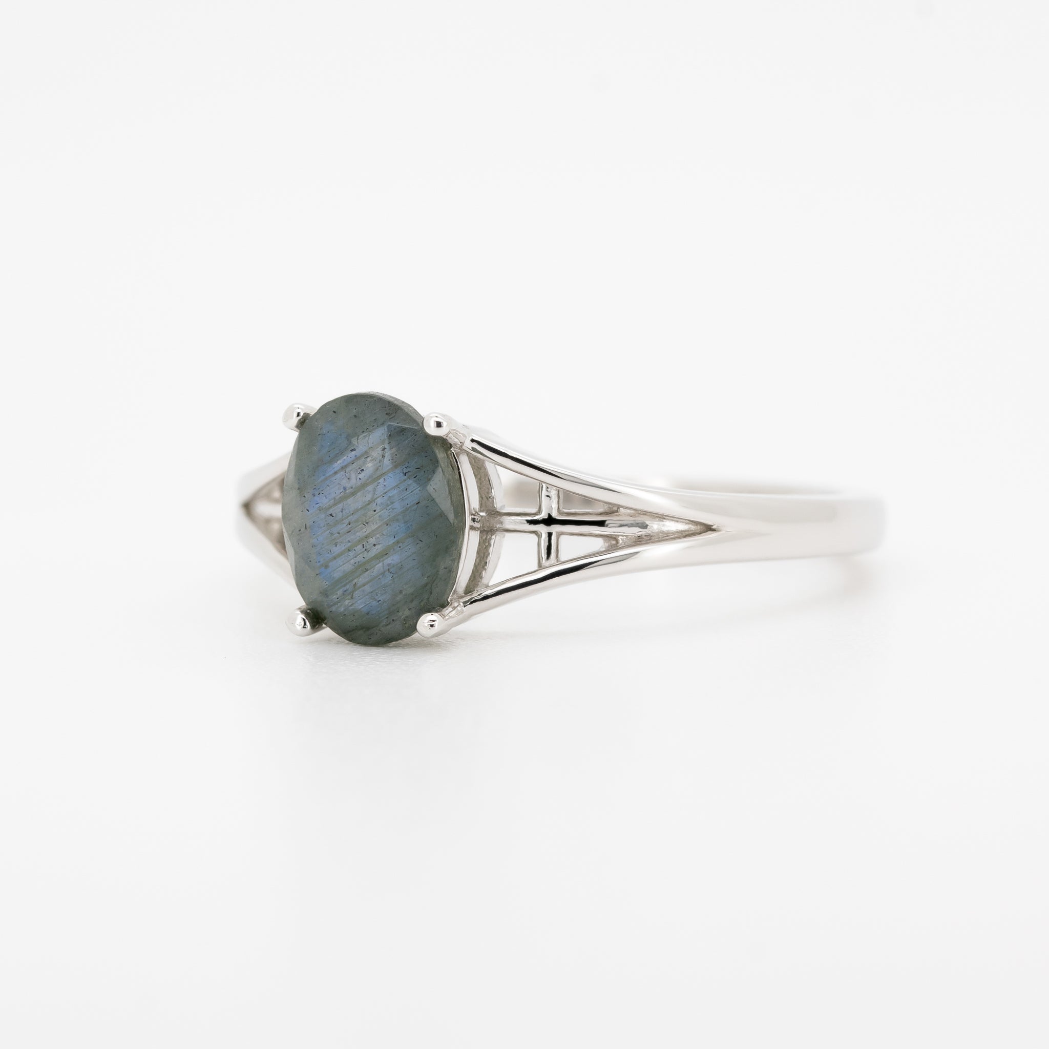 Kruis Edelsteen Ring