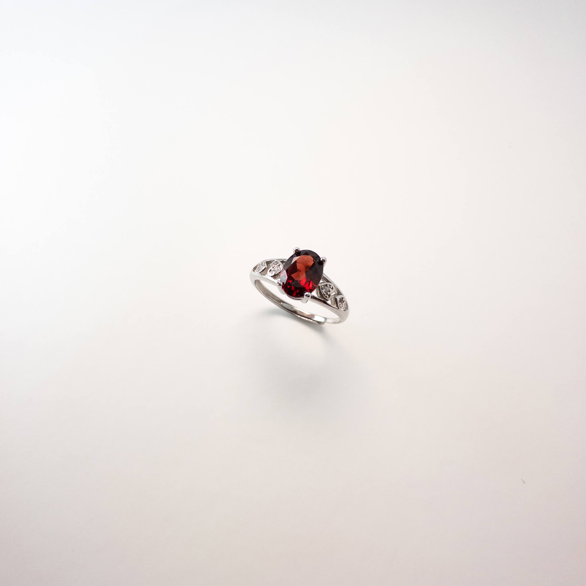 granaat ring zilver